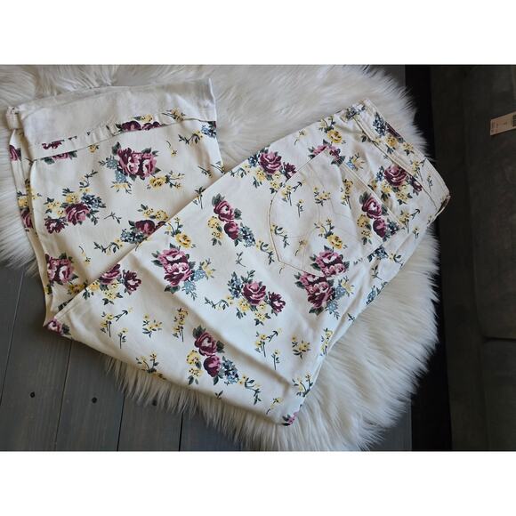 NWT Rolla's Sailor High-Rise Floral Wide-Leg Jeans - 34 Waist - Picture 5 of 5